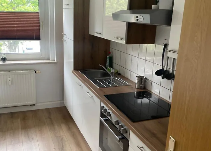 Appartamento Wieko Leibnizstr. H1, 2.og Rechts *