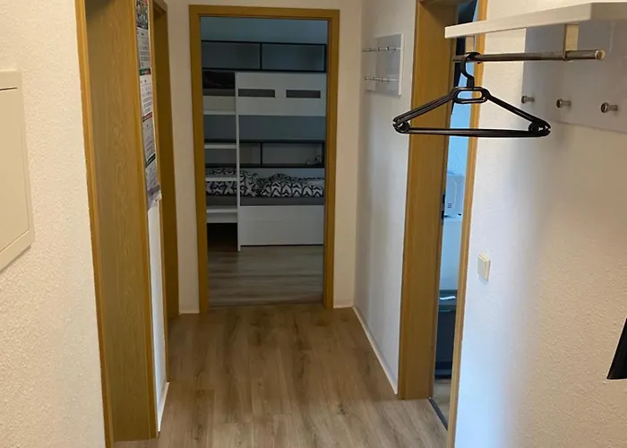 Wieko Leibnizstr. H1, 2.og Rechts * Plauen