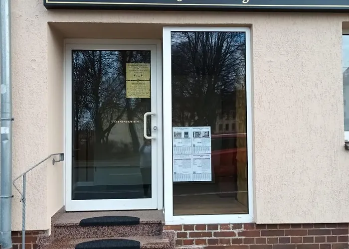 Wieko Leibnizstr. H1, 2.og Rechts *